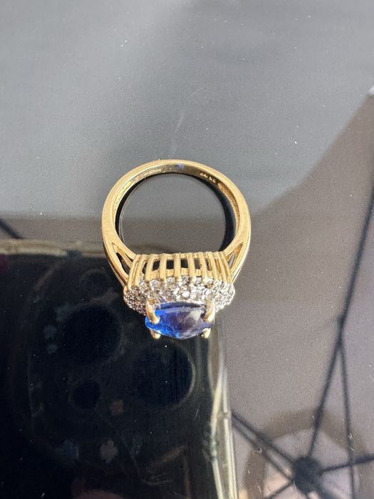 Inel din aur 9 k, safir si diamante