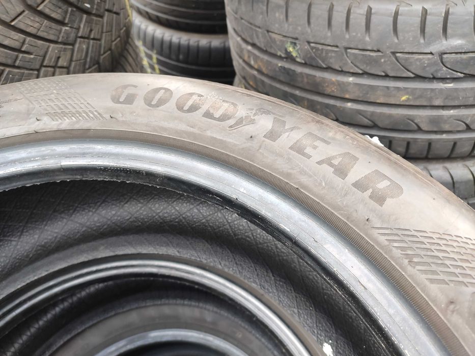 2бр Летни гуми 215 50 18 - Goodyear - DOT 2022