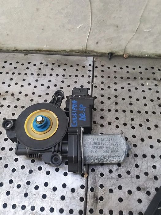 Motoras macara dreapta spate alfa romeo giulietta 940 72019003 1060735 5000884