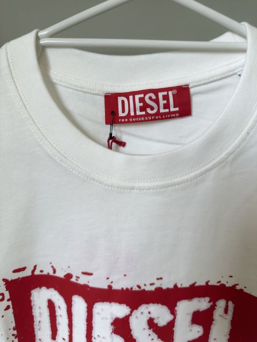 Tricou alb Diesel