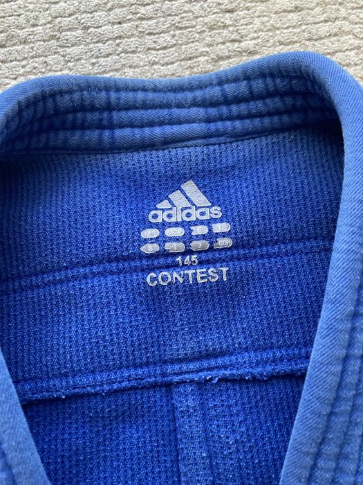 Кимоно Adidas в хорошем состояние