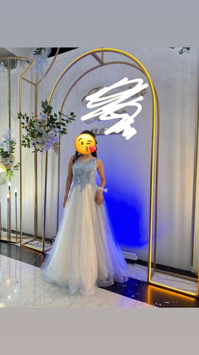 Платья вечерние продам за очень дешево