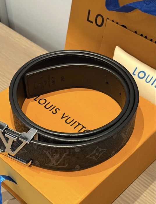 Curea “Louis Vuitton” Negru (Sigilat)