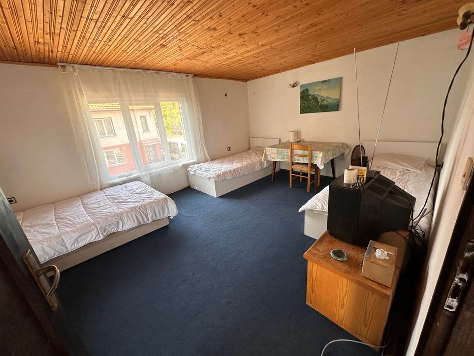 Дава се под наем Къща в Перник, Изток - 360 кв.м за 15.3 € - Снимка #10