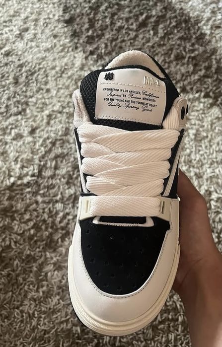 Adidasi amiri barbati