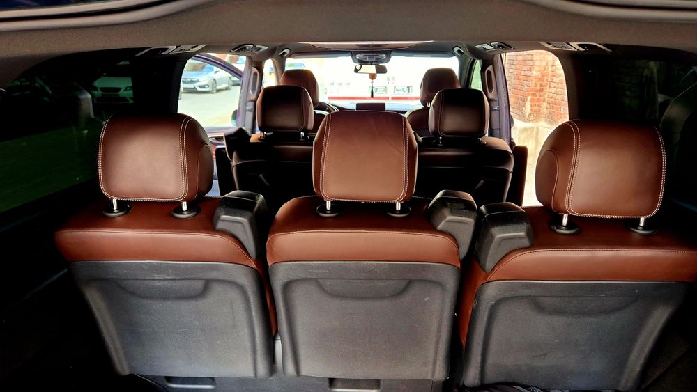 Închiriere microbuz CU ȘOFER  ( Transport persoane ) )