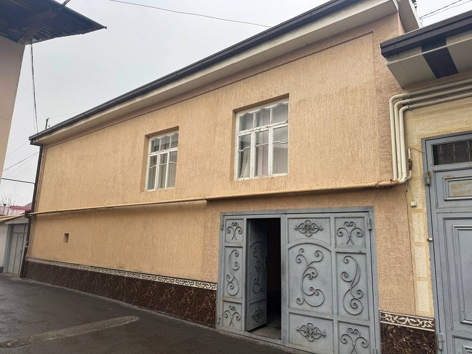Уй сотилади 2 сот6хона