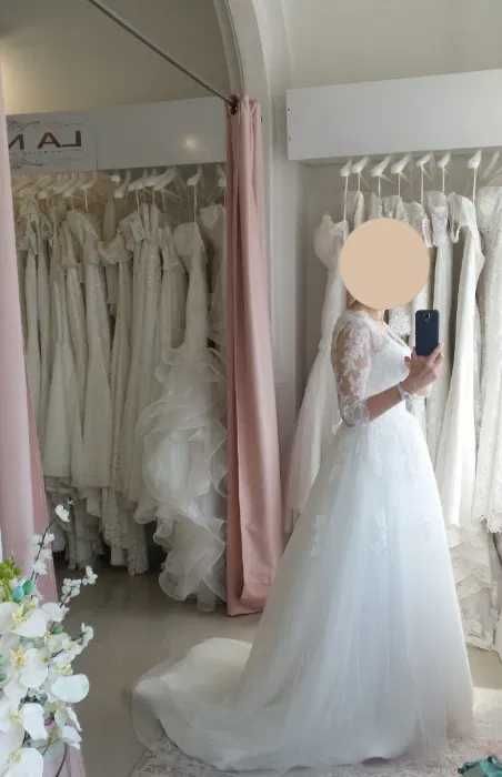 Rochie de mireasa A-line cu maneca 3 sferturi si corset