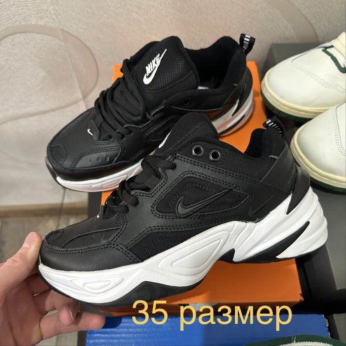 Кроссовки новые! Читайте описание.