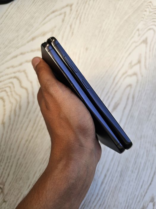 Samsung Galaxy S23 5G. Snapdragon 8/2. OzU 8/256 GB. Imeka o'tkan