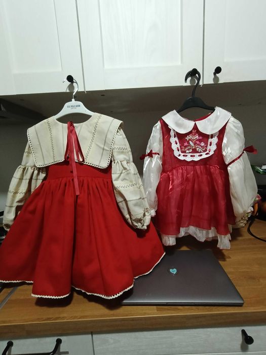 Vand rochie fetita 12-18luni