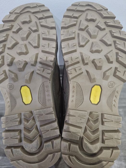 Bocanci militari nr 38, talpă vibram!