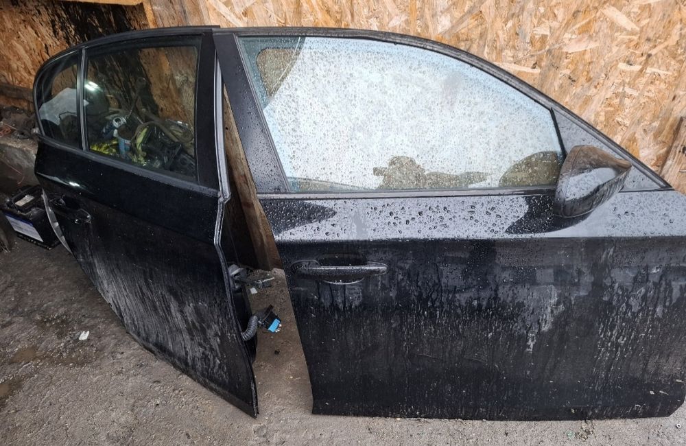 Uși portiere complete BMW Seria 1 e87 în stare impecabila fără probleme