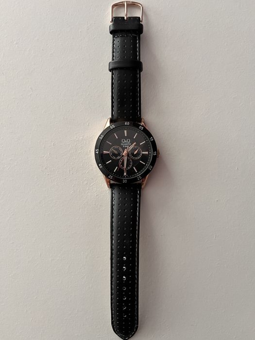 Мъжки Часовник Q&Q Multi-Dial CE02J532Y