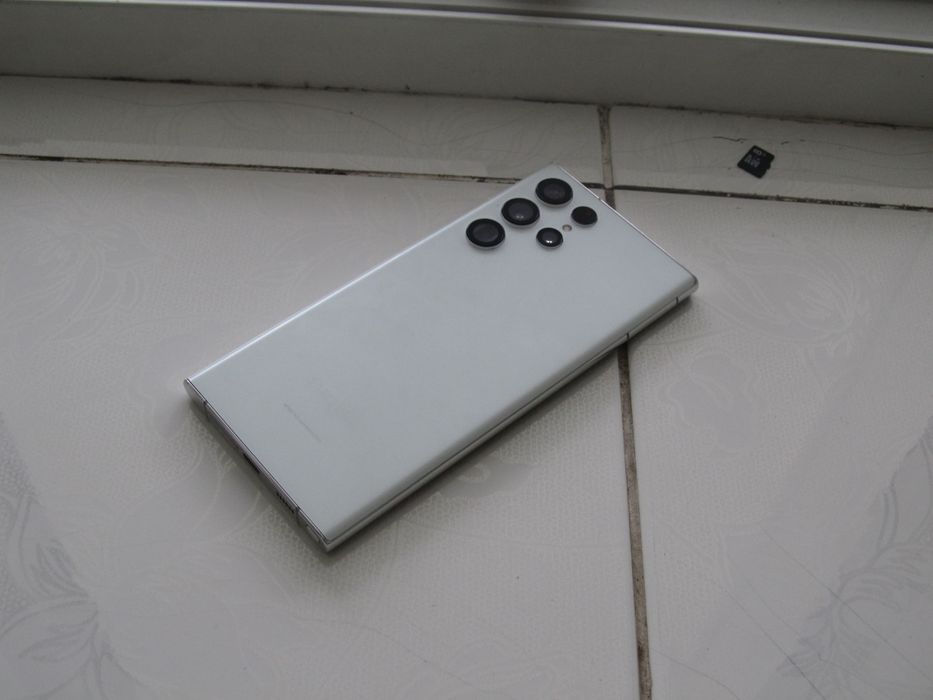 Samsung s22 ultra 12/256 ОПИСАНИЕ