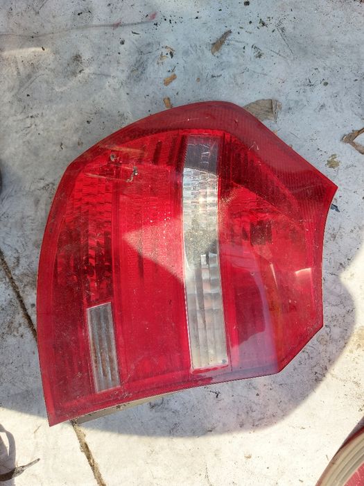 Ляв външен стоп бмв bmw е87         .