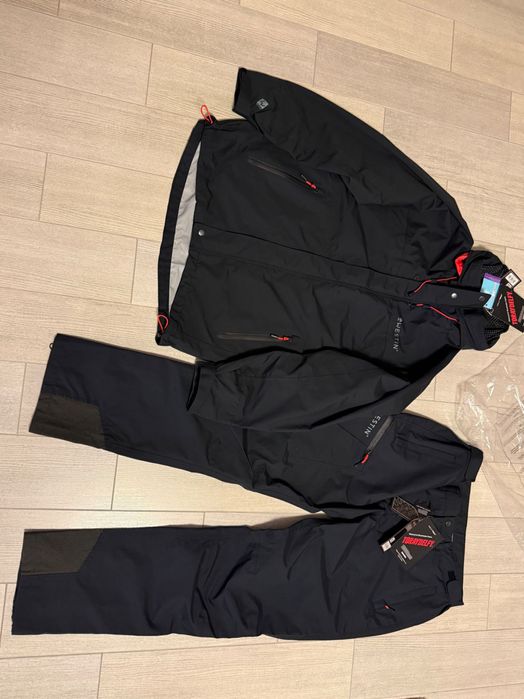 Westin  W6 Rain suit-costum de ploaie pescuit