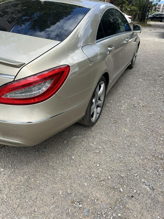 Mercedes CLS350 W218 Airmatic full led на части