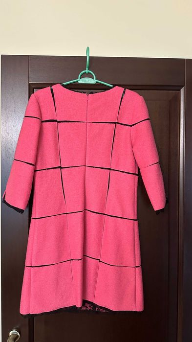 Шерстяное платье размера М