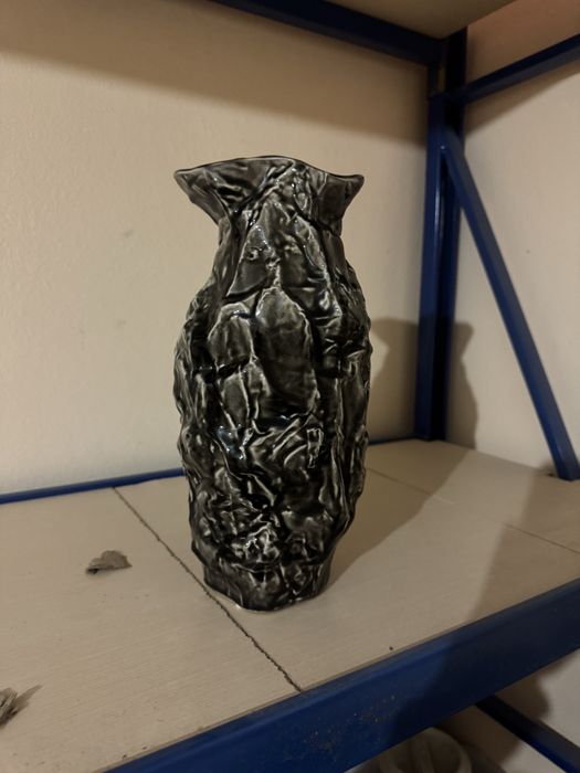 Ваза керамическая.