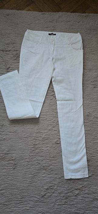 Pantaloni albi Tina R