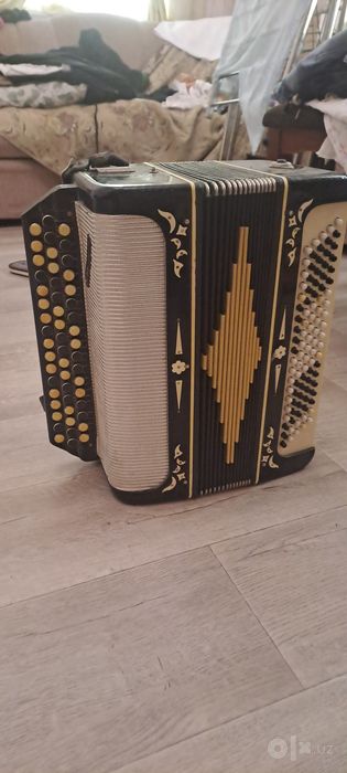 Продаётся Баян Беларусь