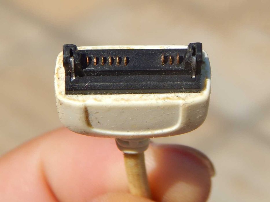 Casti vechi telefon tip HS-3 Nokia utilizate 2007