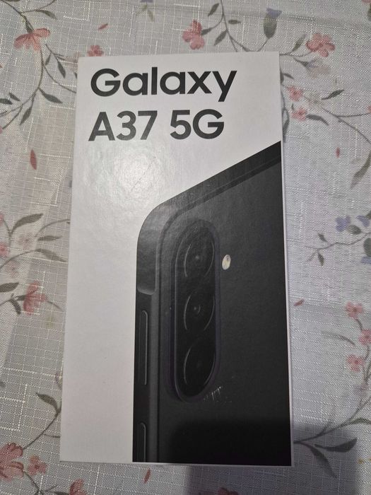 Телефон Samsung Galaxy A37 128GB