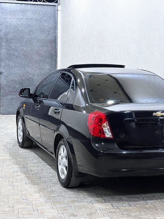 Tourist taxi butun Õzb bõylab xizmatingizdamiz malumot telda