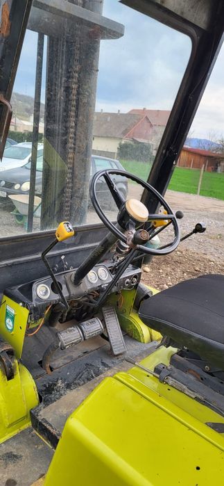 Stivuitor diesel Clark 5 tone