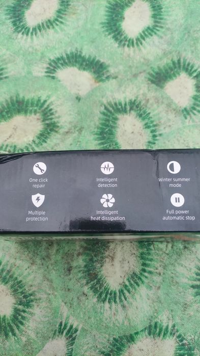 Încărcător acumulatori 6-12 Volți pentru mașină  și motocicletă