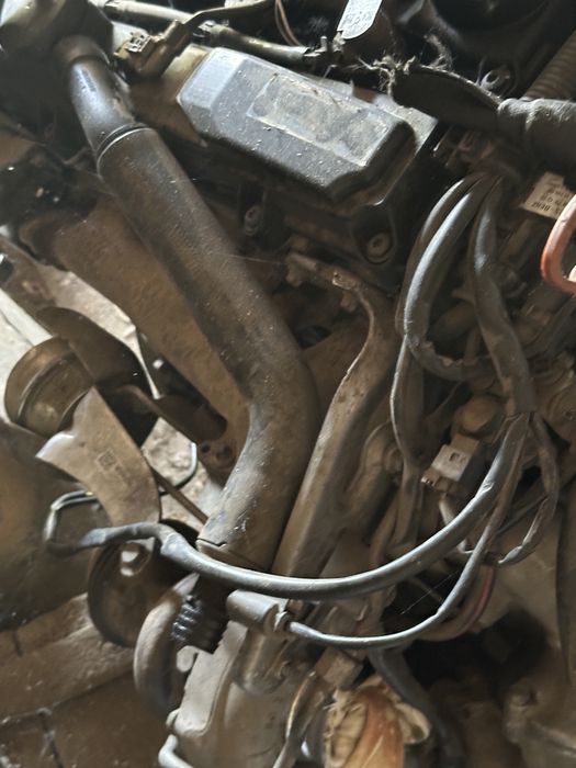 Двигател обурудван на части мерцедес 316 цди двете турбини