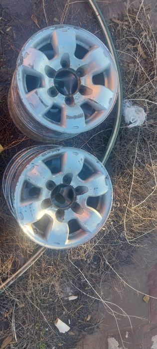 Диски r16 6x139..