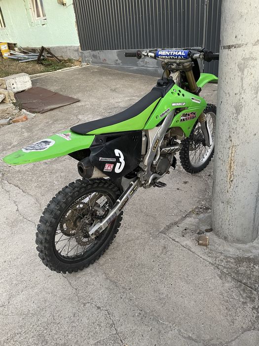 Kavasaki kxf 250 2009 în stare inpecabila are 60 de ore ssau schimb acept variante