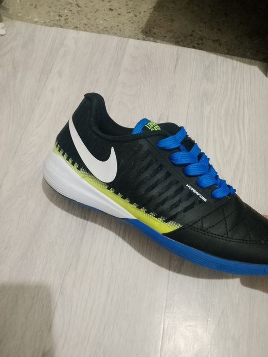 футзалки nike lunar gato
