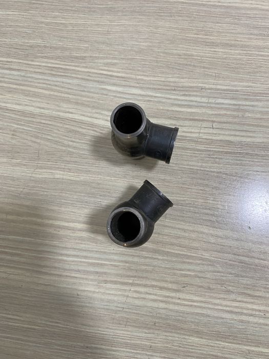 Radiator T-fitingi