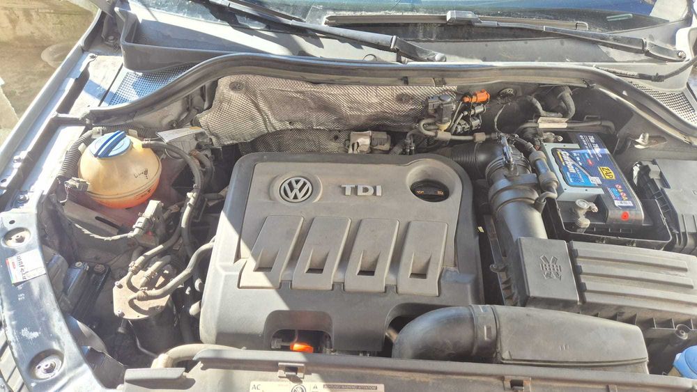 VOLKSWAGEN Tiguan 2012 — imagine 4