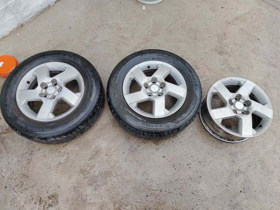 Диски R 16 митсубиси аутлендер