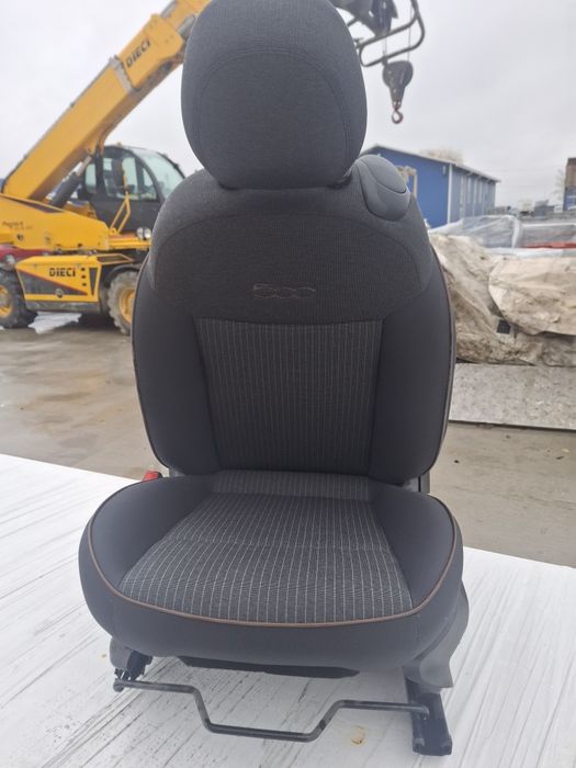 Vand scaune noi Fiat 500