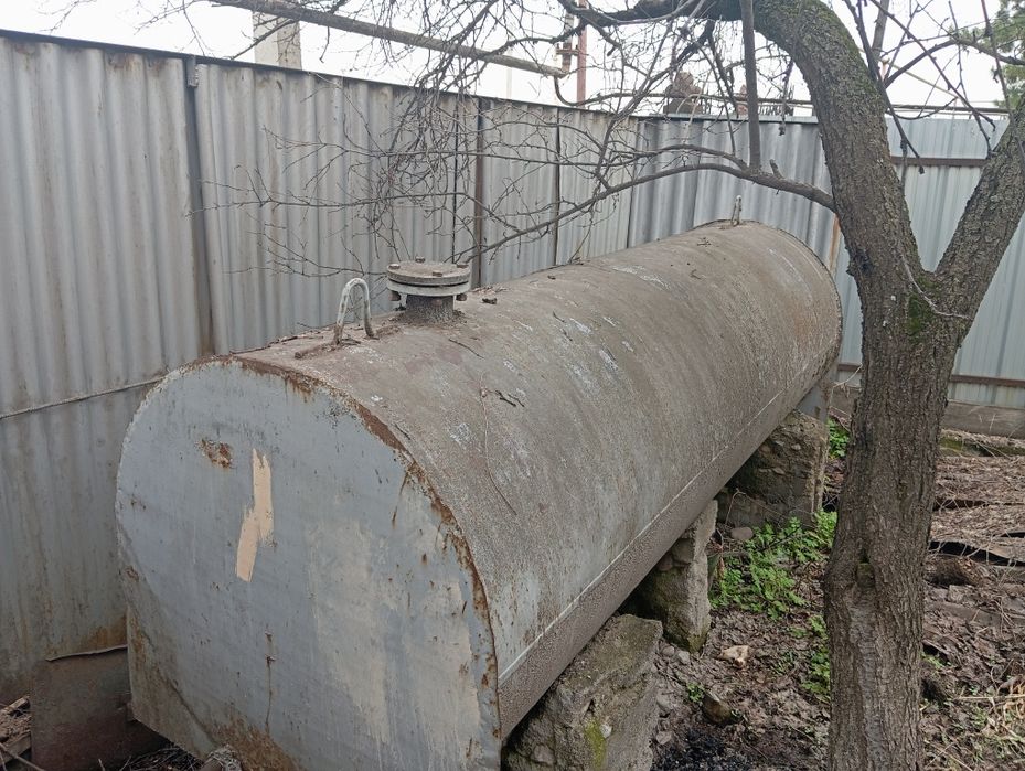 Цистерна для воды, ГСМ.  3.5 т.