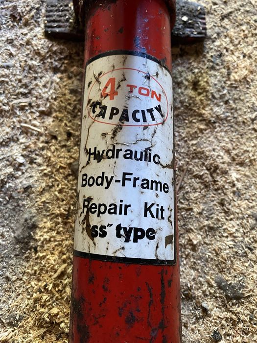 Обтежка за издърпване на греди за коли