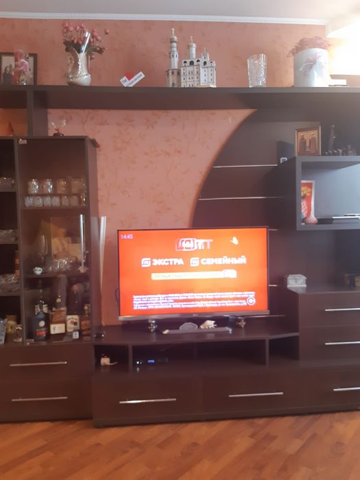 Продам стенку горку