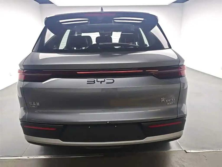 BYD Song Pro DM-i 71 km Flagship