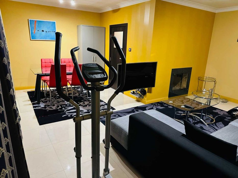 Дава се под наем Двустаен апартамент в София, Борово - 74 кв.м за 498.27 € - Снимка #2