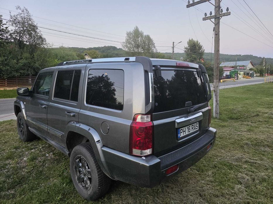 Jeep Commander de vanzare