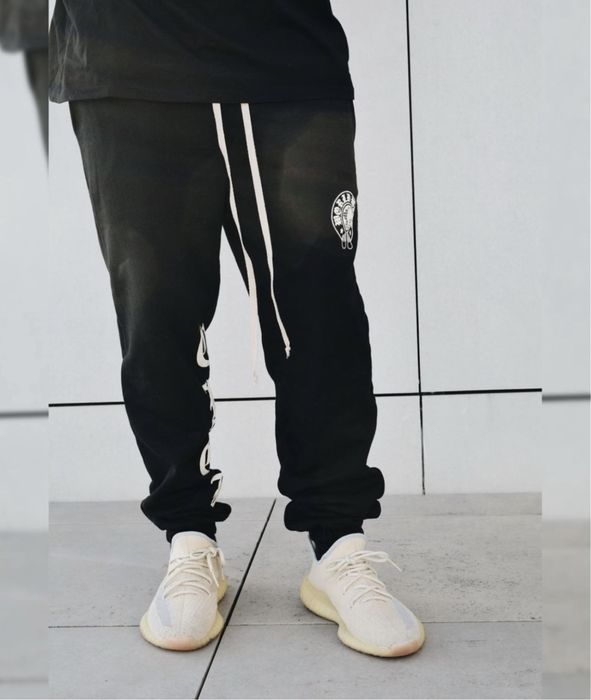 Vand pantaloni urgent