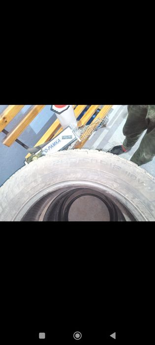 Продам покрышки R 18