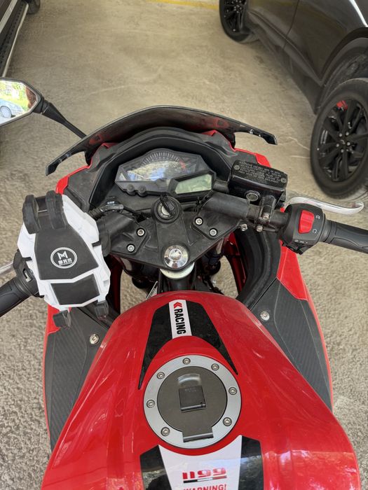 Dugatti panigali 400cc
