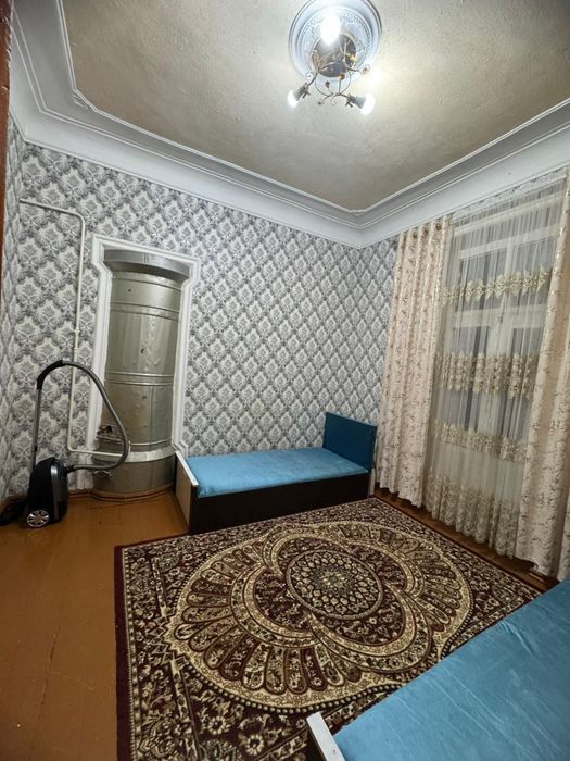 Срочно продаю 2 комн  квартрру горпарк