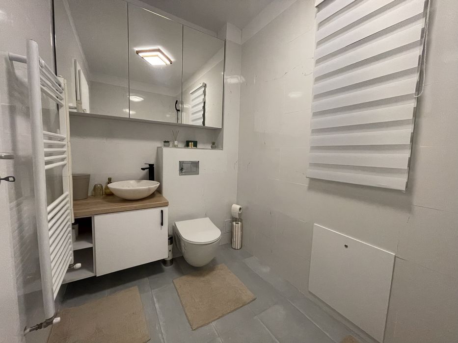 Vand Apartament cu gradina